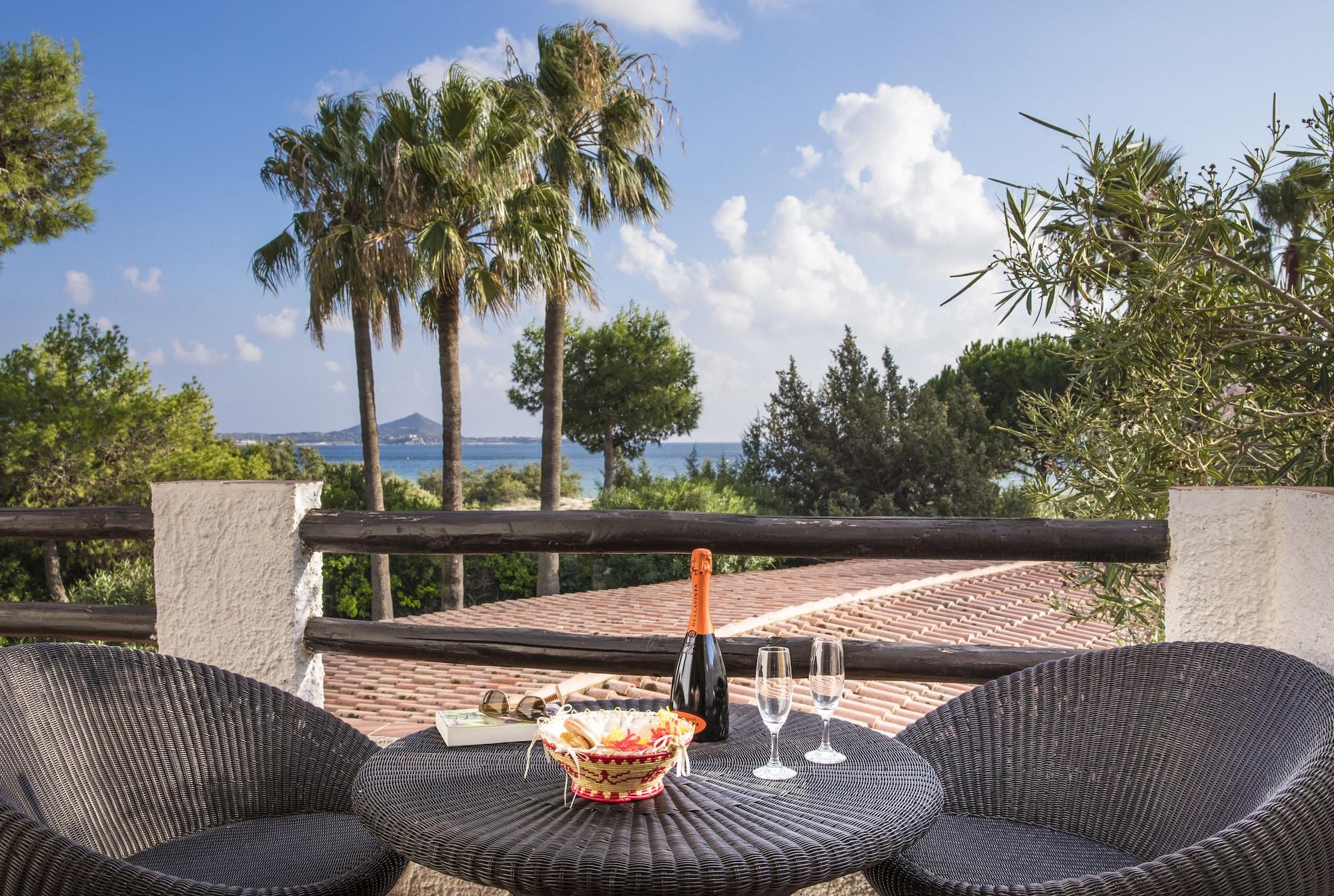Cormoran Residence Villasimius Buitenkant foto