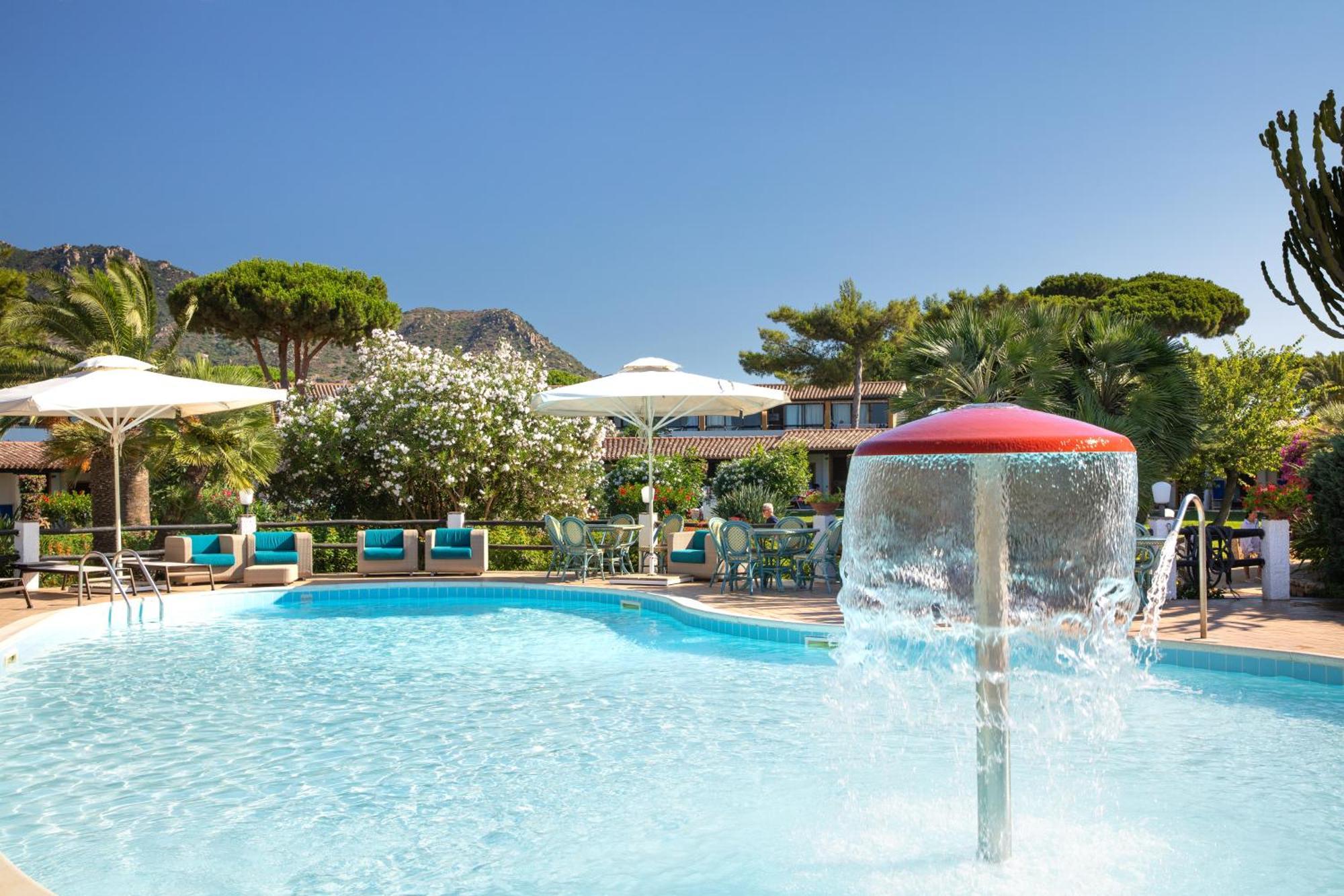 Cormoran Residence Villasimius Buitenkant foto