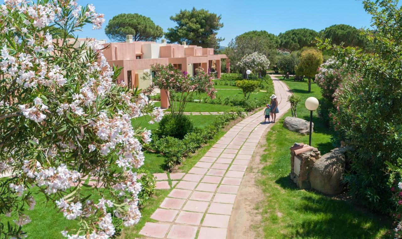 Cormoran Residence Villasimius Buitenkant foto